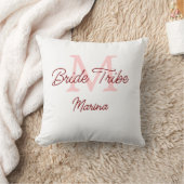 花嫁の仲間 モノグラム 赤 ブライダル シャワー シンプル ミニ クッション (ブランケット)