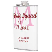 花嫁の友達チームの名前 モノグラム ブライズメイド ピンク 日付を追加 フラスク (左)