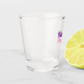 花嫁の名前を追加したウェディングパーティーのデザイン ショットグラス (左)