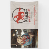 花嫁の最後に乗る錆びた赤 横断幕 (縦)