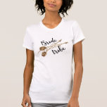 花嫁の部族ボホアローズ Tシャツ<br><div class="desc">羽毛とインスパイアブラシの文字を持つ十字矢のペアを備えたボー「花嫁の部族」のデザイン。このTシャツはブリデズメイド素晴らしやバチェロレットのパーティーに選ばれる。</div>