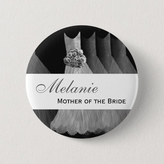 花嫁の銀の母はV1にガウンを着せます 缶バッジ (正面)