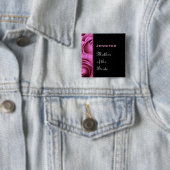 花嫁の黒のピンクのバラの名前をカスタムするの母 缶バッジ (インサイチュ)