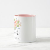 花嫁または新郎のばら色の花束の母 マグカップ (中央)