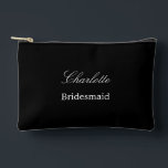 花嫁エレガントメイド黒アクセサリーポーチ アクセサリーポーチ<br><div class="desc">Bridesmaidエレガント Black Accessories Pouch，お好みの名前をパーソナライズしてください，オンラインのパーソナライズテンプレートを使用して注文する前に。パーソナル化テンプレートは、カートに追加する前に関連するデザインを適宜変更することにより、メイド・オブ・オーナー（花嫁付き添い人）などの他のゲストロール用に文字をパーソナライズするために容易に使用され結婚る。どのもし文字のフォントサイズも変更したい場合は、ご注文の前に「デザインツールを使って編集クリック」を「更に」に変更してカスタマイズ下さい。</div>
