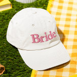 花嫁シンプルモダンタイポグラフィ結婚ズカスタム 刺繍入りキャップ<br><div class="desc">花嫁シンプルモダンタイポグラフィの結婚刺カスタムしゅう付きキャップは刺シンプルしゅう付き文字「花嫁」。新婚旅行やブライダルシャワーの花嫁の贈り物として最適。Evco Studio www.zazzle.com/store/evcostudioによって作成</div>