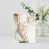 花嫁ダイヤモンドリングや輪ウェディングRSVP インビテーションポストカード (スタンド正面)