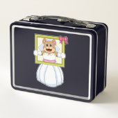 花嫁衣装と写真立てをしたクマ メタルランチボックス (裏面)