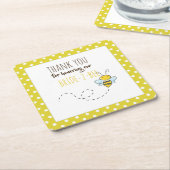 花嫁2 BEEかわいい黄色結婚のブライダルシャワー スクエアペーパーコースター (アングル)