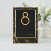 花崗岩と金の夜のウェディングテーブルナンバーカード 招待状 (スタンド正面)