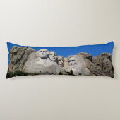 花崗岩山ラシュモアに彫られたアメリカの大統領 ボディピロー (正面)