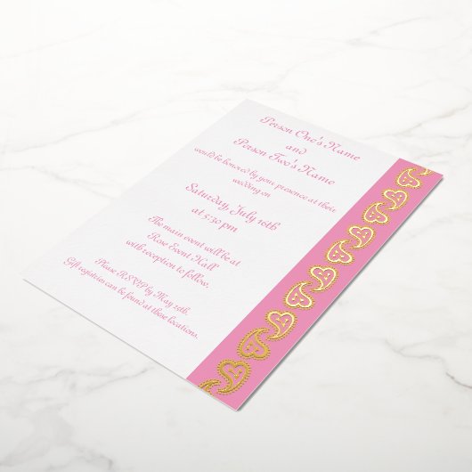 花弁ピンクのフォイルに甘いペイズリーハート招待状 箔招待状 (回転した状態)