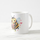 花束を持つ可愛いマルハナバチ コーヒーマグカップ (正面右)