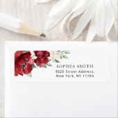 花柄のバーガンディと白いバラの返送先ラベル ラベル (インサイチュ)