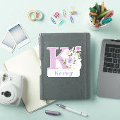 花柄デザインのイニシャルと名前入りケリー シール (iPadカバー)