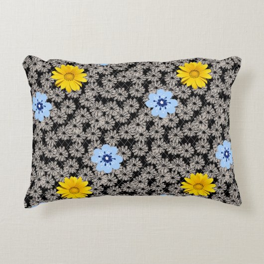 花柄19.b.黒BG アクセントクッション (正面)