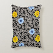 花柄19.b.黒BG アクセントクッション (正面(垂直))