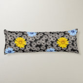 花柄19.b.黒BG ボディピロー (裏面)