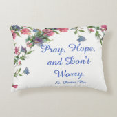 花柄St. Padre PIOの引用文は希望の心配を祈ります アクセントクッション (正面)