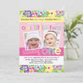 花模様カラフルツインガールズファースト誕生日 招待状 (スタンド正面)