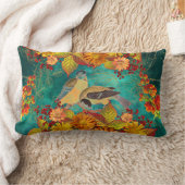 花模様秋シェードと鳥のバックリッチティール（緑がかった色） ランバークッション (ブランケット)