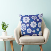 花模様 クッション (椅子)