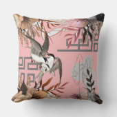 花模様、鳥、赤面ピンク背景アクセント クッション (正面)