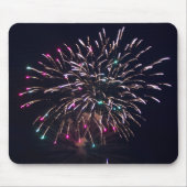 花火が夜に爆発する7月4日写真 マウスパッド (正面)