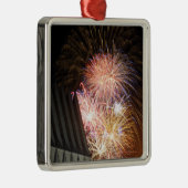 花火が爆発する メタルオーナメント (右)