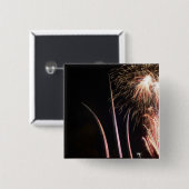 花火が空軍慰霊碑を照らす 缶バッジ (正面&裏面)