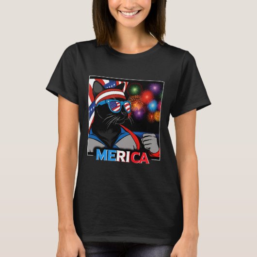 花火が鳴る愛国的な黒猫 Tシャツ (正面)