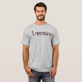 花火で燃えるアメリカ Tシャツ