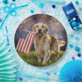 花火と愛国的なゴールデンレトリバー ペーパープレート (パーティー)