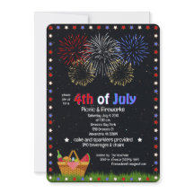 花火の夜空の下での7月4日のピクニック