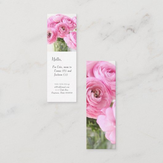 花瓶のお母さんのしおりにピンクのランヌクルスが入っている スキニー名刺 (正面/裏面)