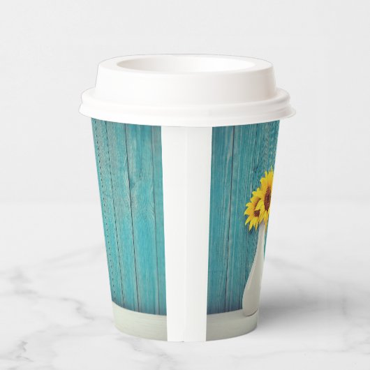 花瓶のひまわり 紙コップ (右)