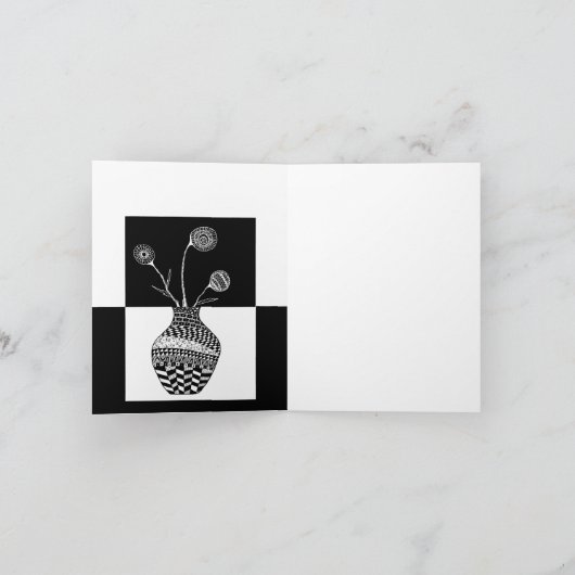 花瓶のグリーティングカードに黒と白の花 カード (内部)
