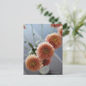花瓶の花の高角度ビュー ポストカード (スタンド正面)