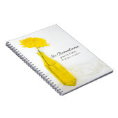花瓶の黄色い花のお祝い葬式 ノートブック (右側)