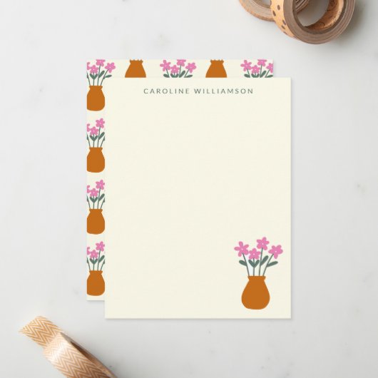 花瓶名のかわいいピンクのパーソナライズされた花 ノートカード (正面/裏面インサイチュ)