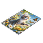 花畑で蝶の子猫を追いかける ノートブック (左側)