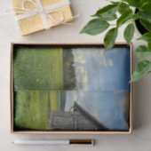 花畑の小さな灰色と茶色の納屋 薄葉紙 (ギフト)