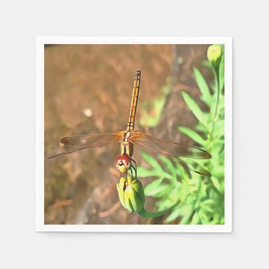 花芸術的頭に乗って休むトンボ スタンダードカクテルナプキン (正面)