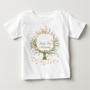 花開くファミリーツリー ベビーTシャツ