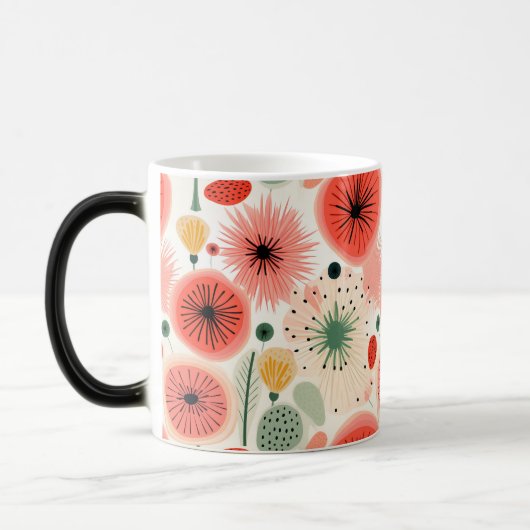 花鮮やかをフルカラーで咲かせる モーフィングマグカップ (左)
