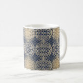 花 – スタンプ模様 – 青い砂 コーヒーマグカップ (正面右)