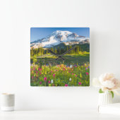 花 |レイニア山の野草 スクエア壁時計 (ホーム)