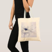 花 |紫淡い色のの花 トートバッグ (正面(商品))