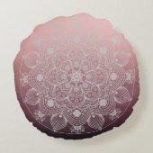 花、葉フローラ、ピンクの白レースの曼荼羅 ラウンドクッション (裏面)