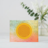 花 – 黄色の日当たりの良い ポストカード (スタンド正面)